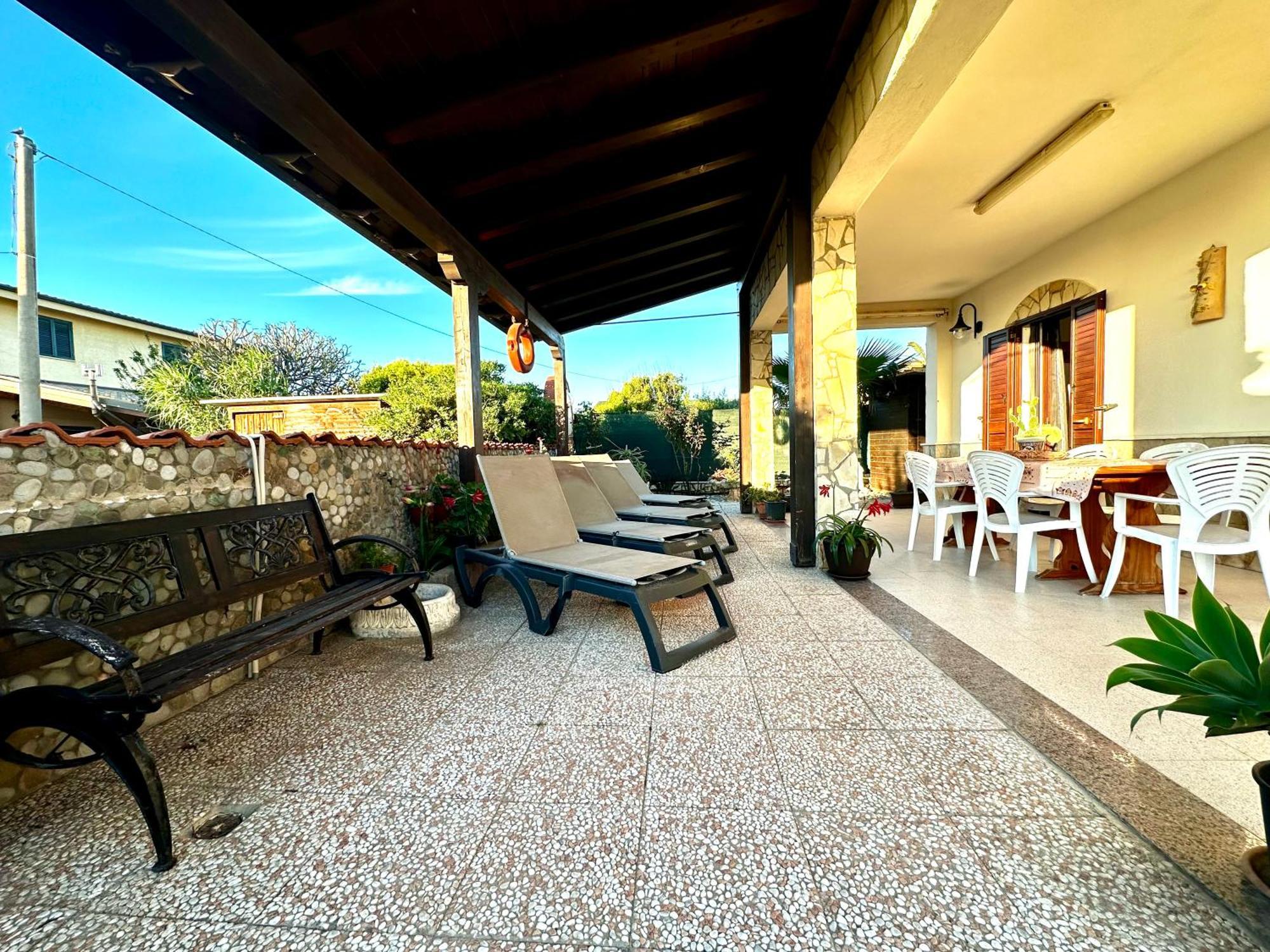 Appartement Casa Del Sole à Campofelice Di Roccella Extérieur photo