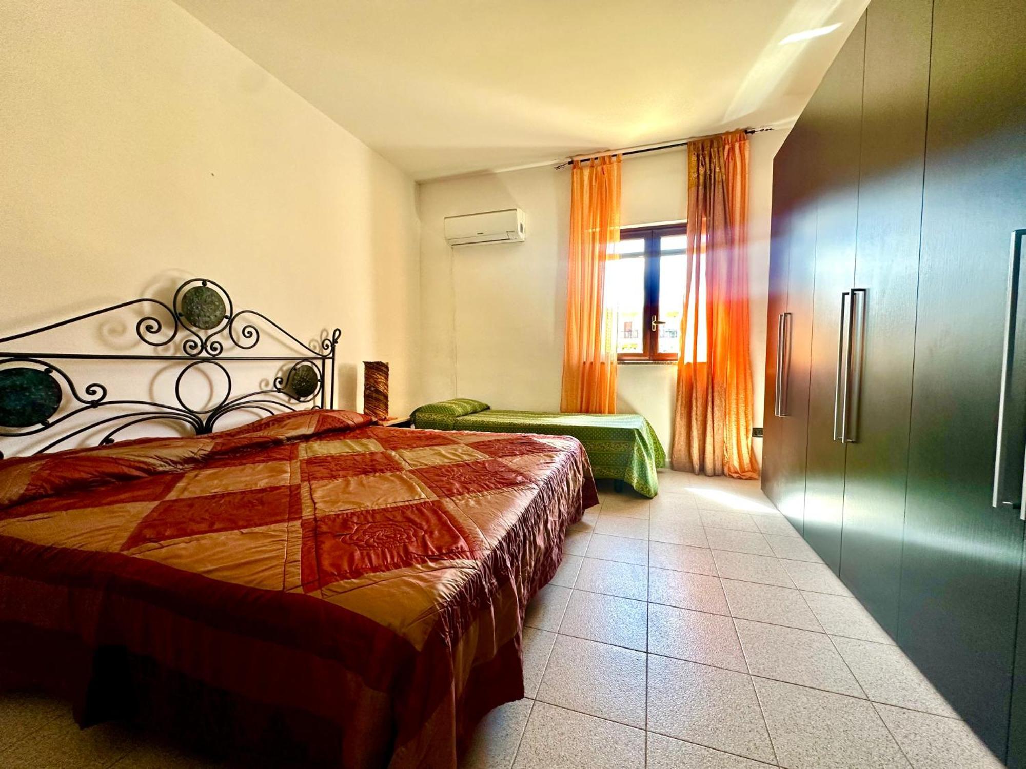 Appartement Casa Del Sole à Campofelice Di Roccella Extérieur photo